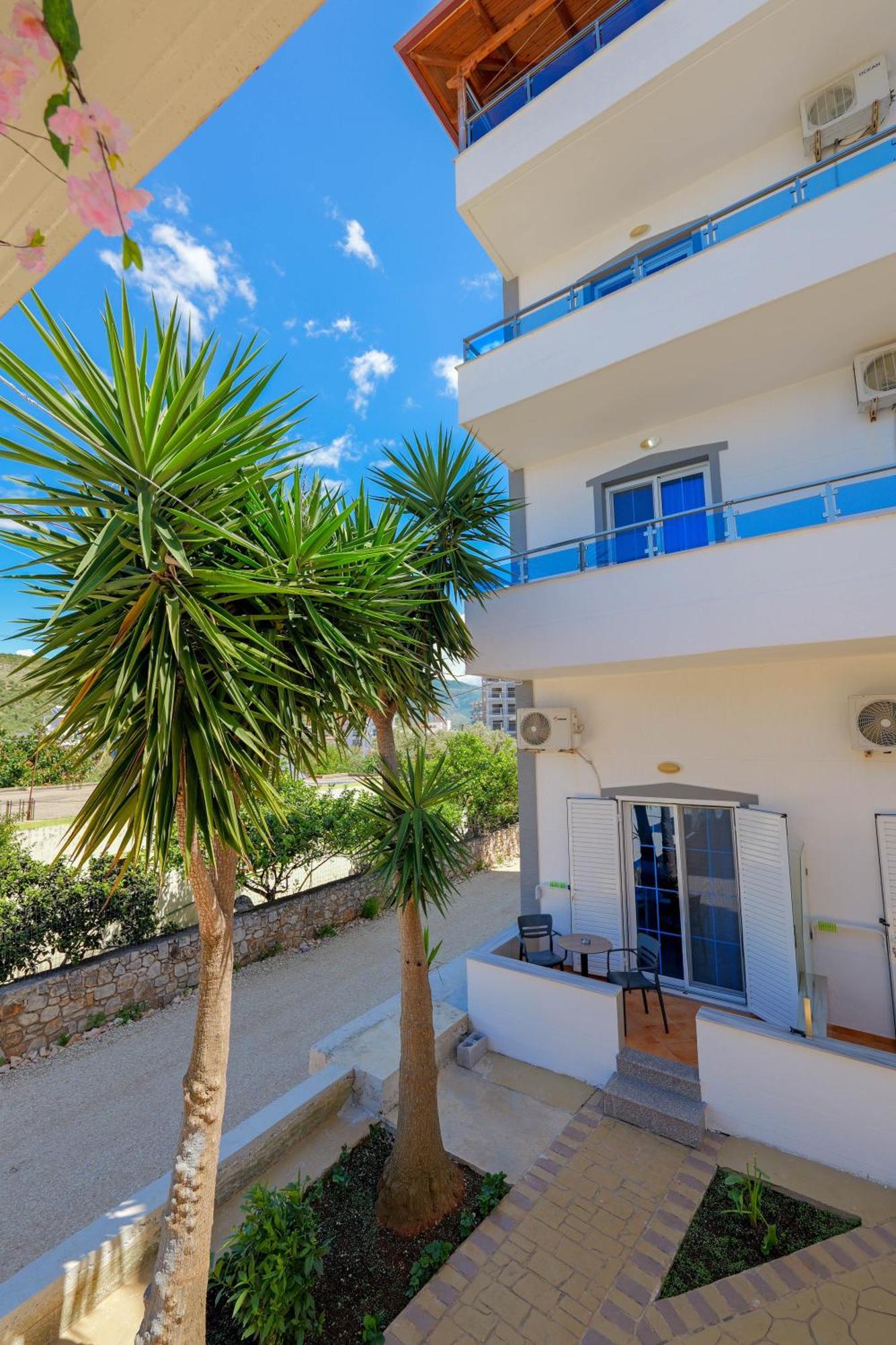 Hotel Deja Vu Ksamil Dış mekan fotoğraf
