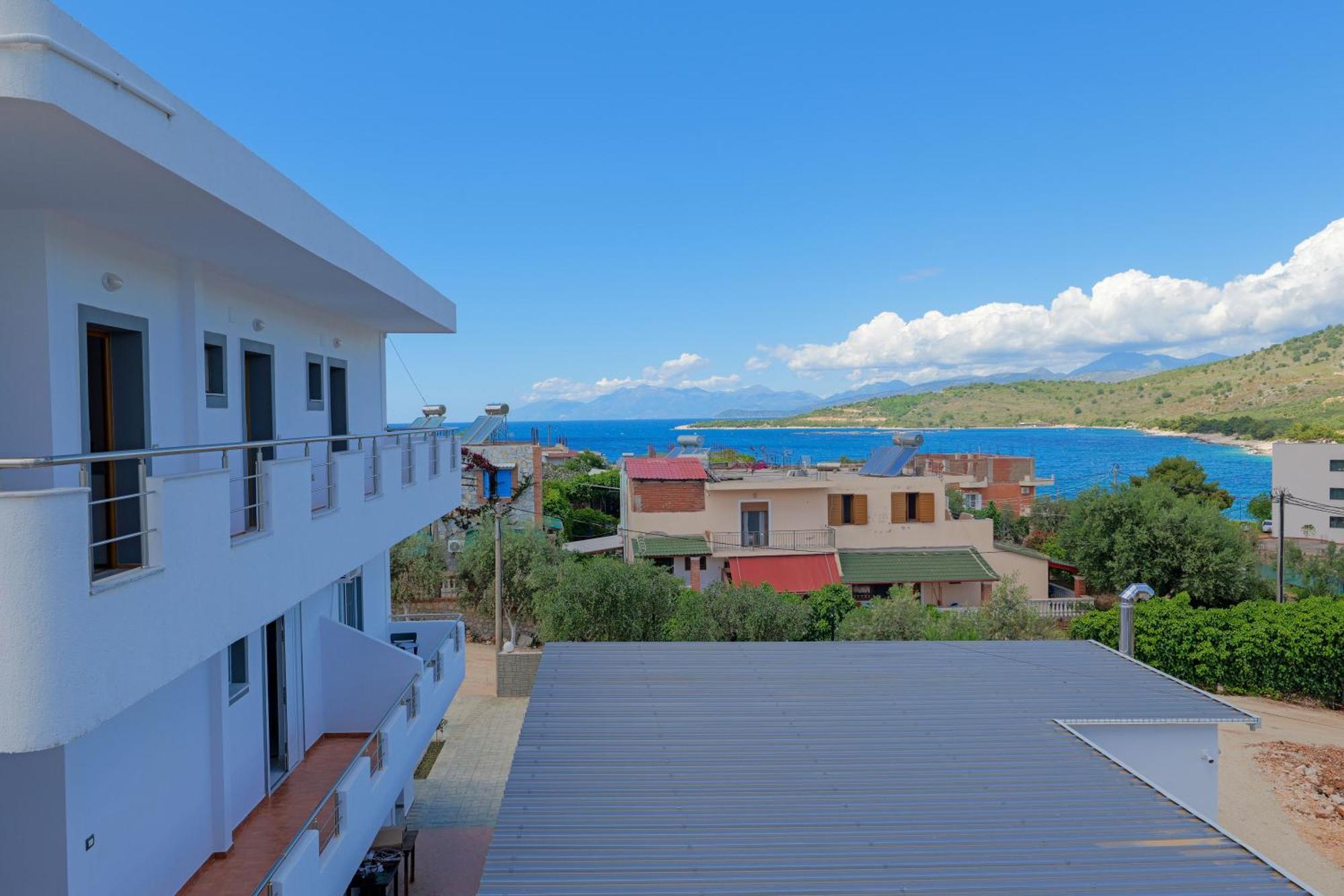 Hotel Deja Vu Ksamil Dış mekan fotoğraf