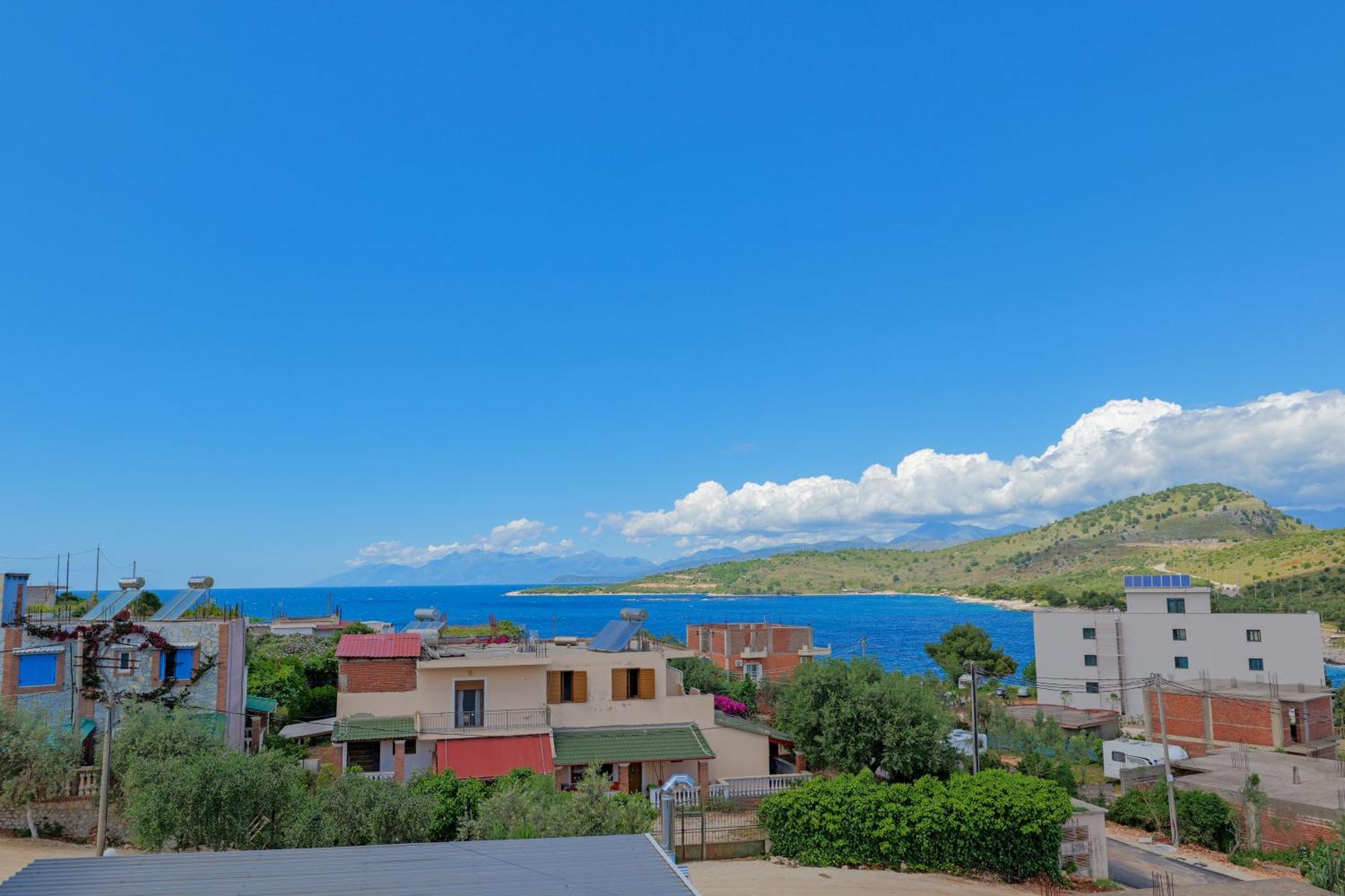 Hotel Deja Vu Ksamil Dış mekan fotoğraf