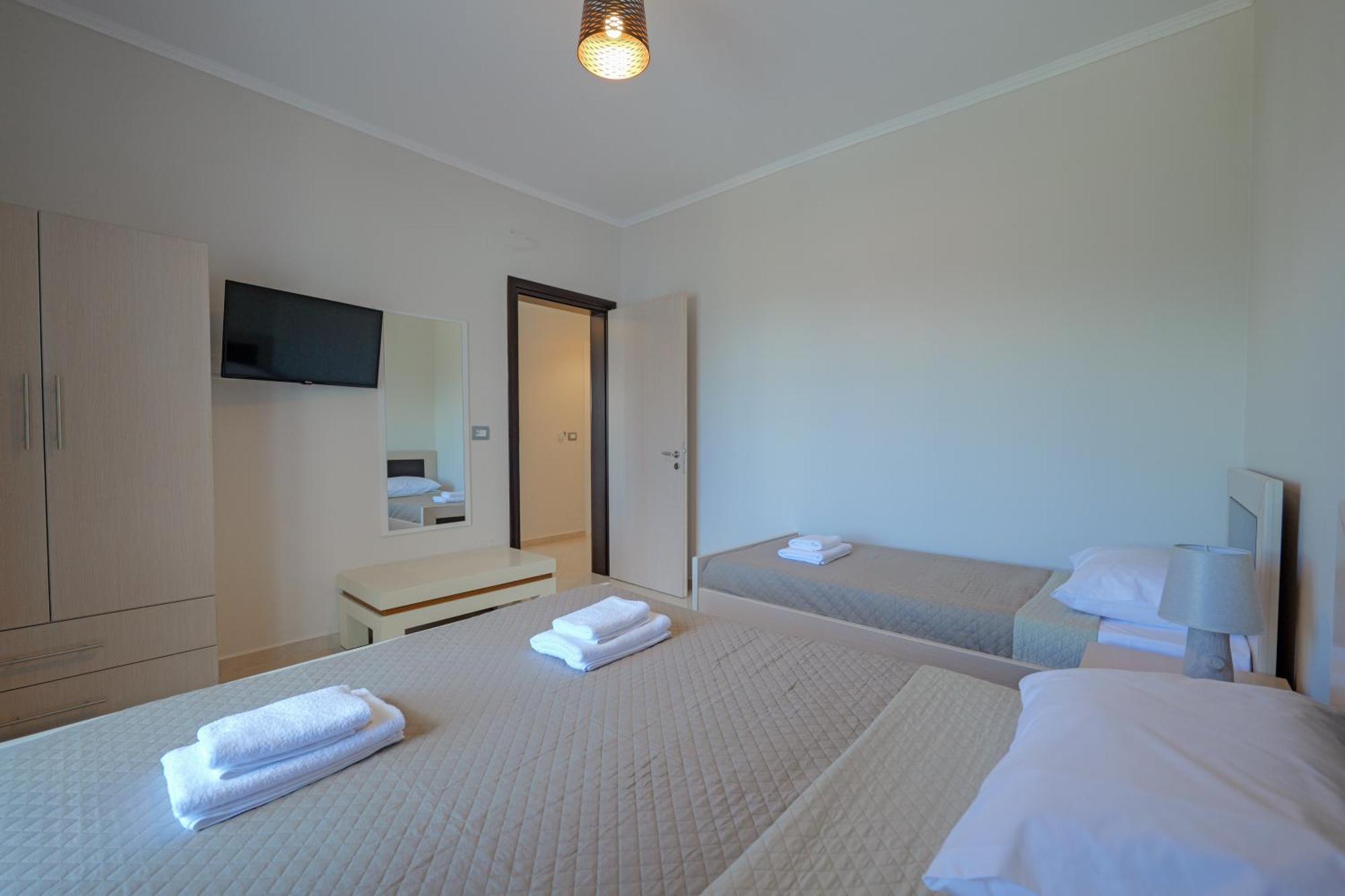 Hotel Deja Vu Ksamil Oda fotoğraf