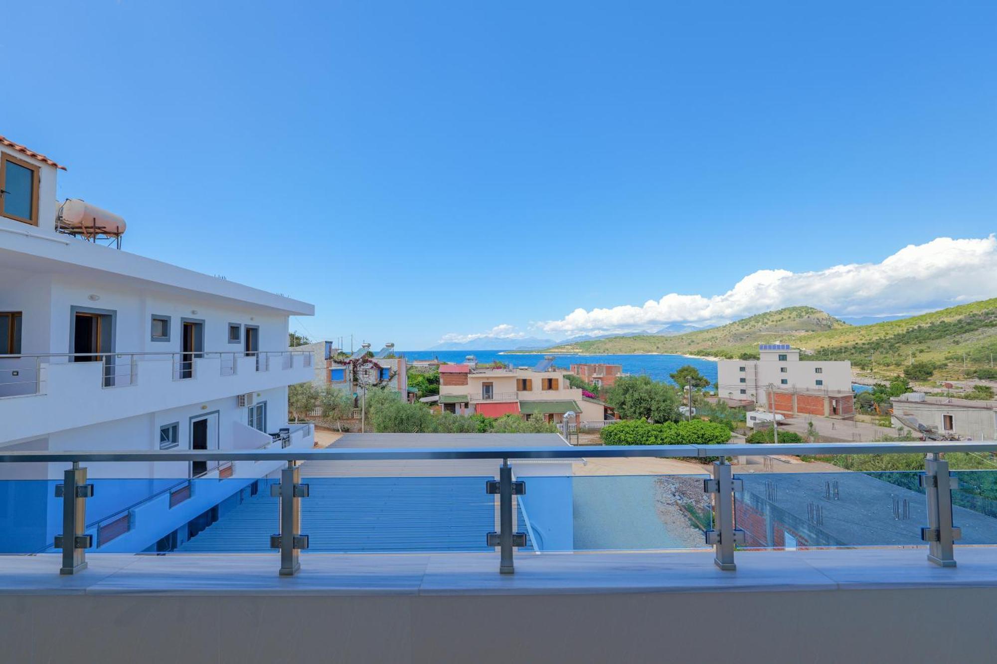 Hotel Deja Vu Ksamil Dış mekan fotoğraf