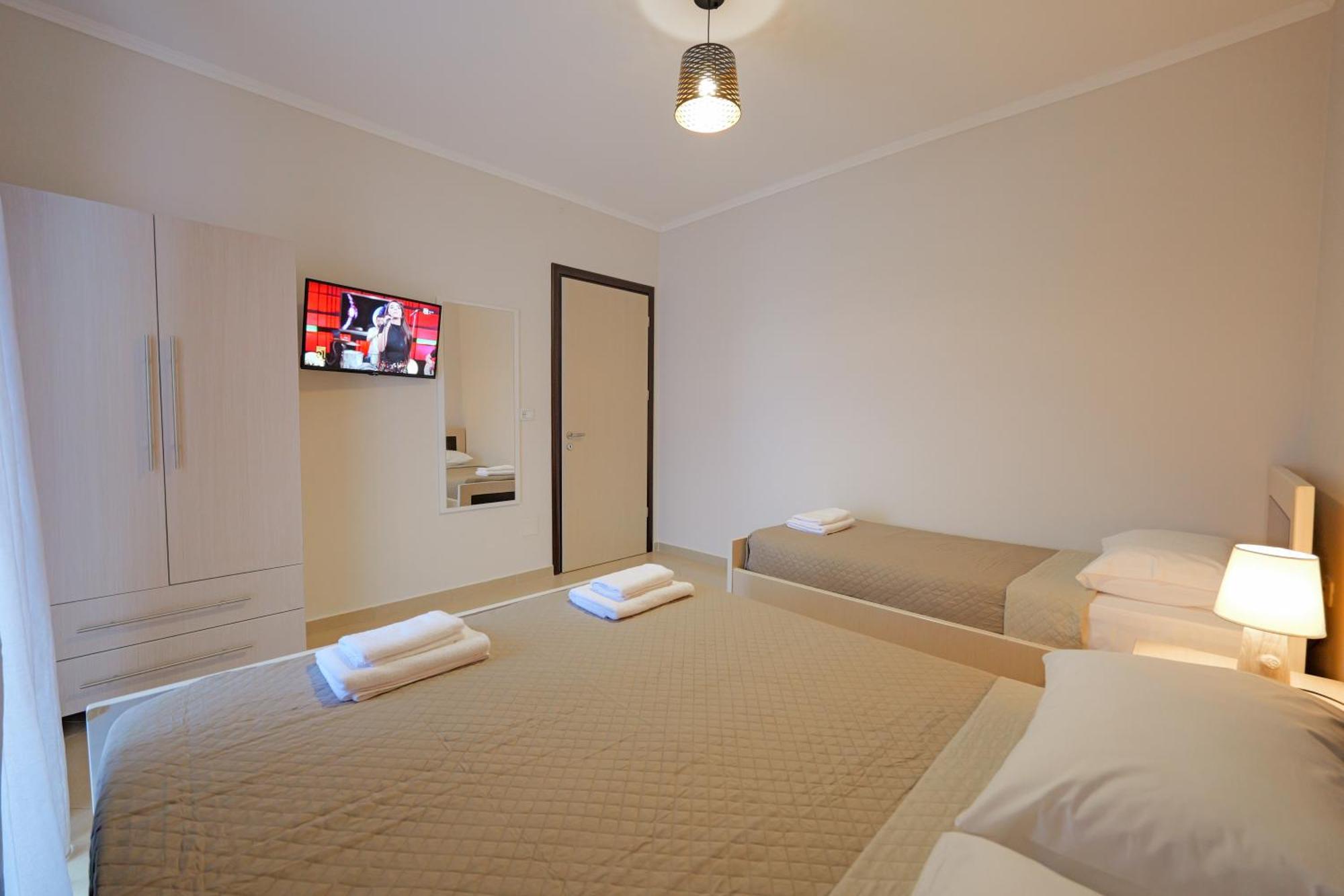 Hotel Deja Vu Ksamil Dış mekan fotoğraf