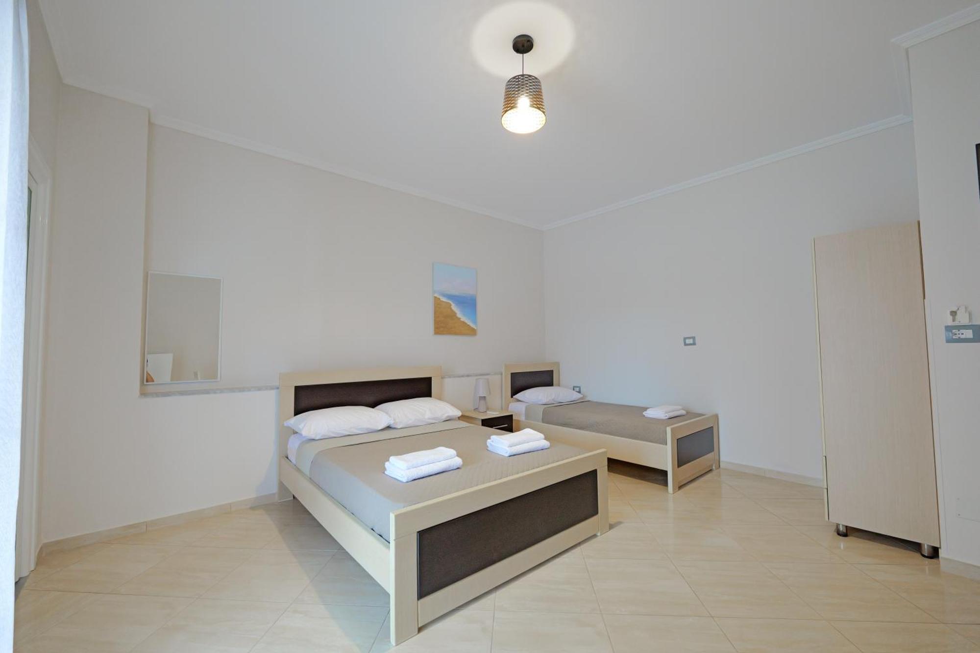 Hotel Deja Vu Ksamil Dış mekan fotoğraf