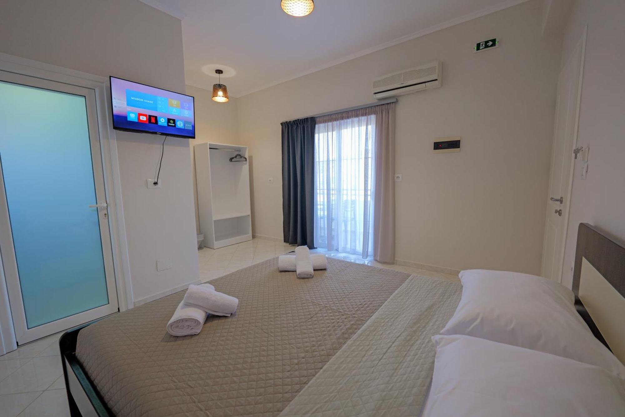Hotel Deja Vu Ksamil Dış mekan fotoğraf
